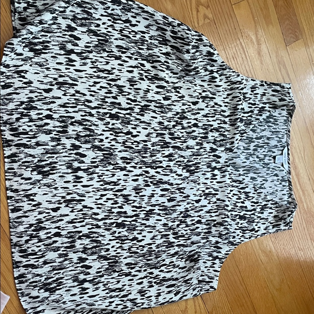 Nine West Black and White Tank Top